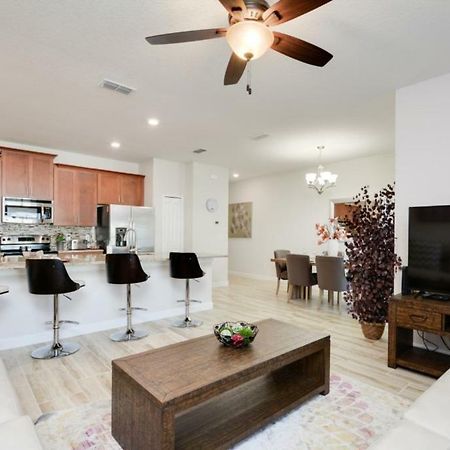 Pleasant House In Storey Lake Near Disney Kissimmee Buitenkant foto
